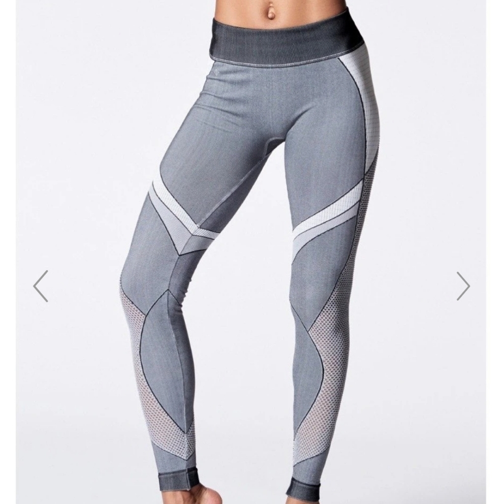 NUX rivalry mesh leggings NWT